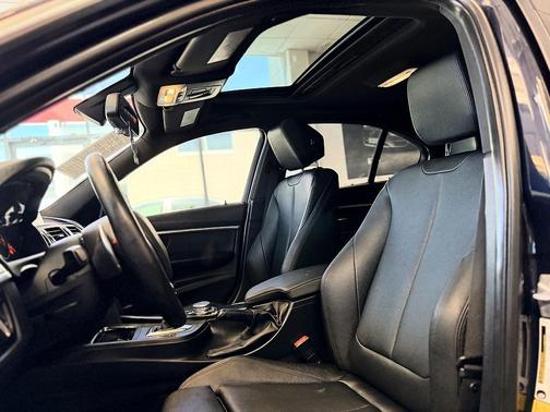 Estoril Blue Metallic 2017 BMW 330 xDrive