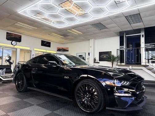 2019 Ford Mustang GT Premium