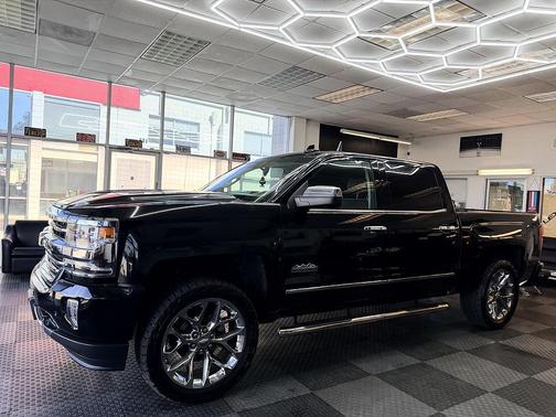 2016 Chevrolet Silverado 1500 High Country