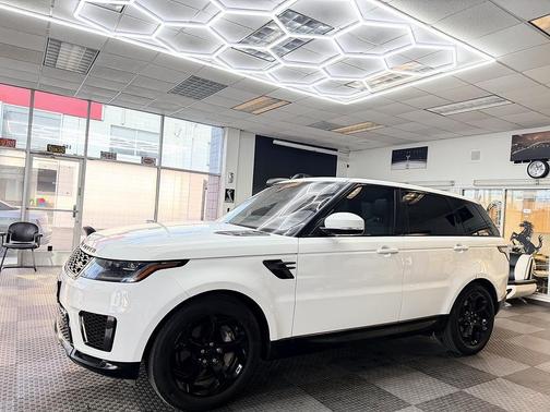 Fuji White 2018 Land Rover Range Rover Sport SE