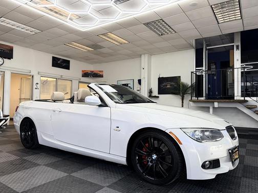 Alpine White 2013 BMW 335