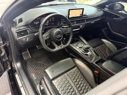 Mythos Black Metallic 2019 Audi RS 5 2.9T