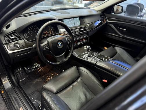 2011 BMW 550