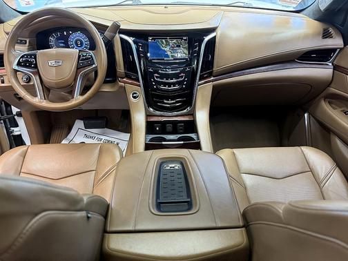 2017 Cadillac Escalade ESV Platinum