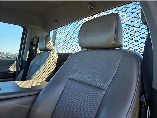Oxford White 2020 Ford F-250 XLT