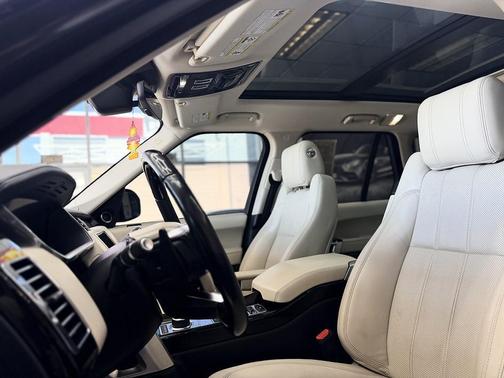 Scotia Grey 2017 Land Rover Range Rover 3.0L Supercharged HSE
