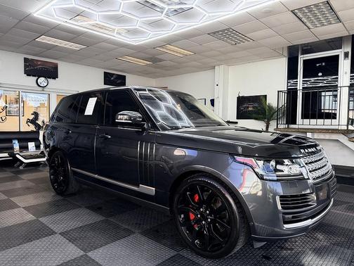 Scotia Grey 2017 Land Rover Range Rover 3.0L Supercharged HSE