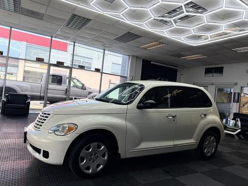 White 2008 Chrysler PT Cruiser LX