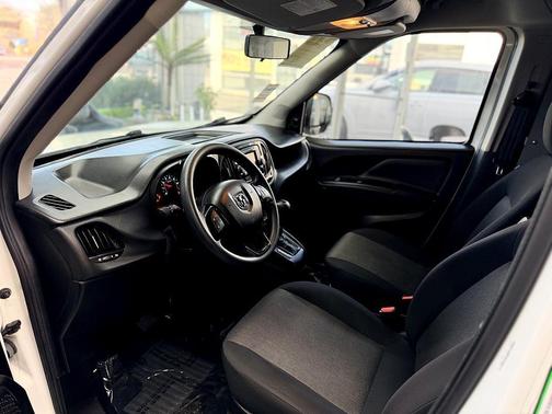 2022 RAM ProMaster City Tradesman