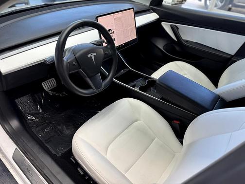 2021 Tesla Model 3 Performance