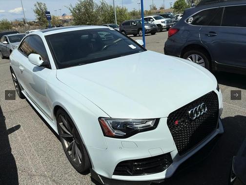 White 2015 Audi RS 5 4.2