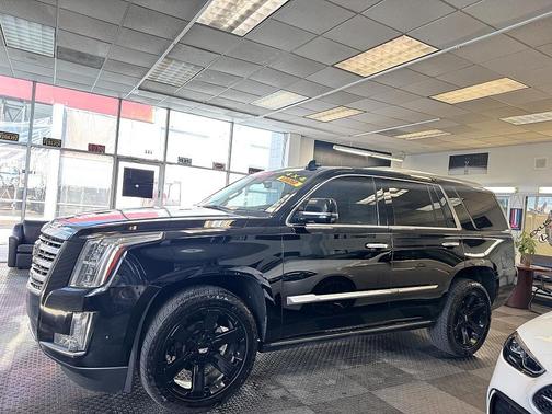 2019 Cadillac Escalade Platinum