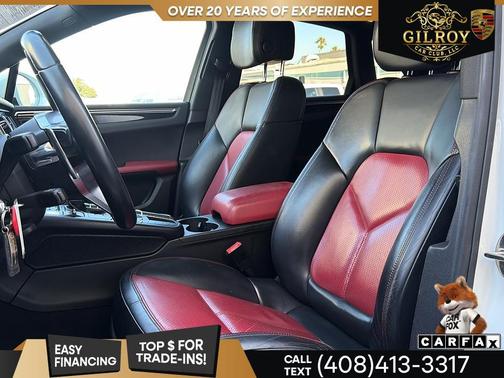 Carrara White Metallic 2017 Porsche Macan Macan