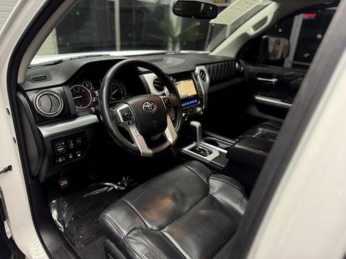 2016 Toyota Tundra Platinum