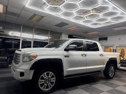2016 Toyota Tundra Platinum