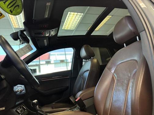 2017 Audi Q3 2.0T Premium Plus