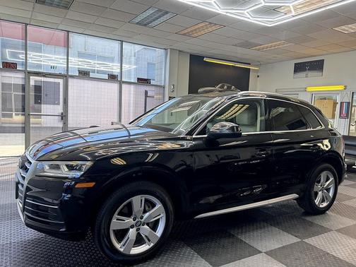 2018 Audi Q5 2.0T Tech Premium