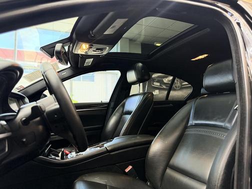 Black Sapphire Metallic 2015 BMW 528