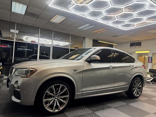 2016 BMW X4 M40i