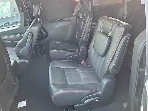 2014 Dodge Grand Caravan R/T