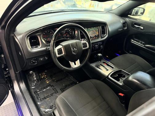 Granite Crystal Metallic Clearcoat 2014 Dodge Charger R/T