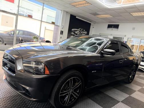 Granite Crystal Metallic Clearcoat 2014 Dodge Charger R/T