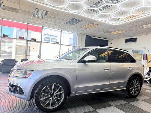 Silver 2015 Audi Q5 3.0T Premium Plus