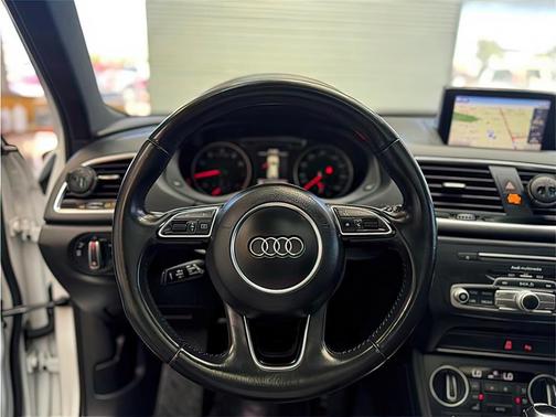White 2016 Audi Q3 2.0T Premium Plus