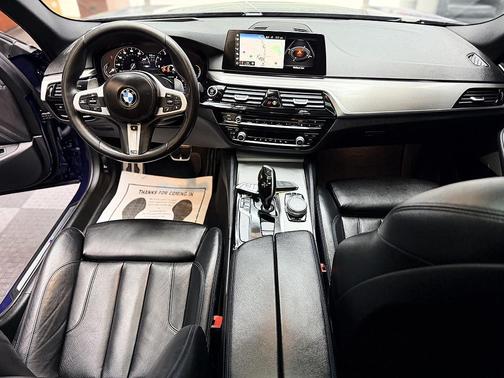 Bluestone Metallic 2018 BMW 540