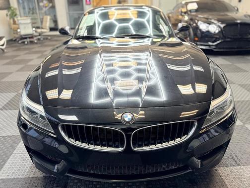 Black 2015 BMW Z4 sDrive28i