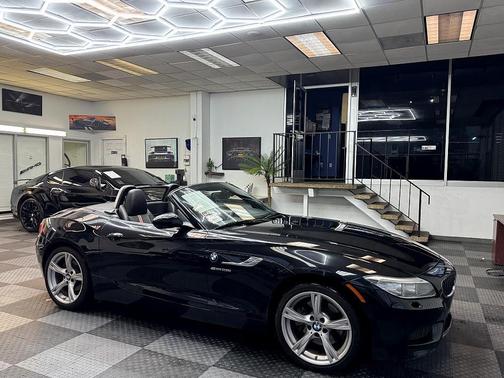 Black 2015 BMW Z4 sDrive28i