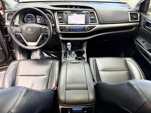 Alumina Jade Metallic 2019 Toyota Highlander XLE