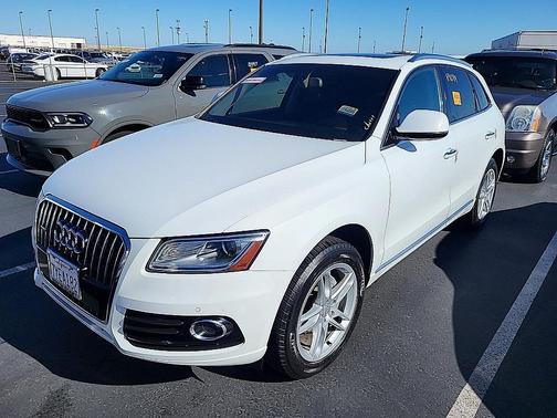 2017 Audi Q5 2.0T Premium Plus