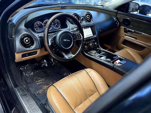 2015 Jaguar XJ XJL Supercharged