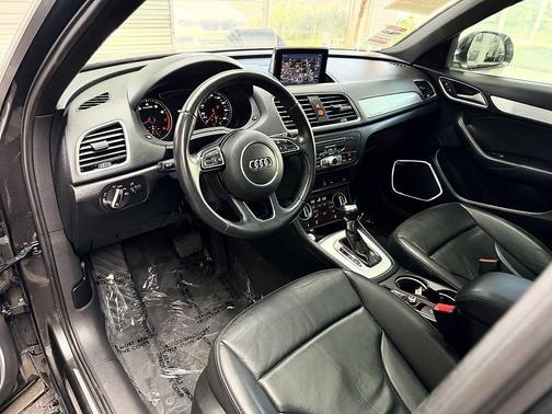 2018 Audi Q3 2.0T Sport Premium