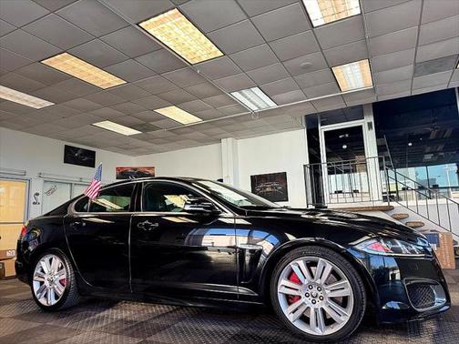 2012 Jaguar XF R