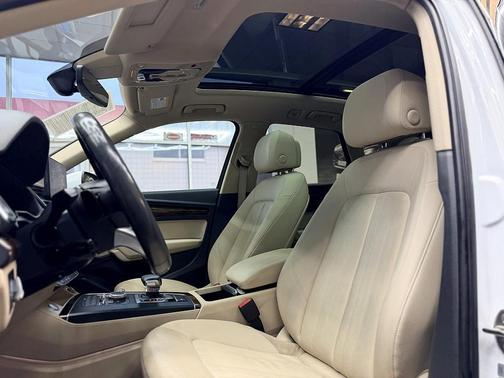 2018 Audi Q5 Tech Premium