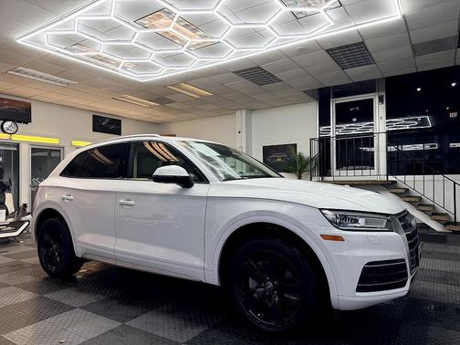 2018 Audi Q5 Tech Premium