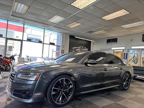 2017 Audi S8 4.0T Plus