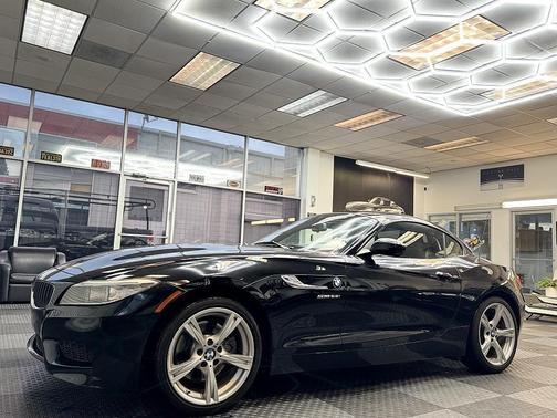 Black 2015 BMW Z4 sDrive28i