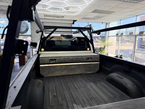Bright White 2013 RAM 2500 Tradesman
