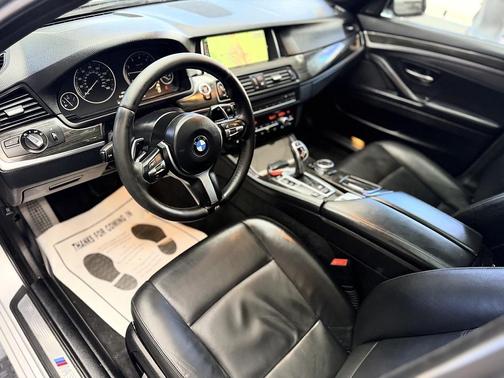 Glacier Silver Metallic 2016 BMW 528 M-SPORT