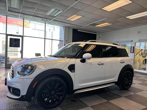 2017 MINI Countryman Cooper