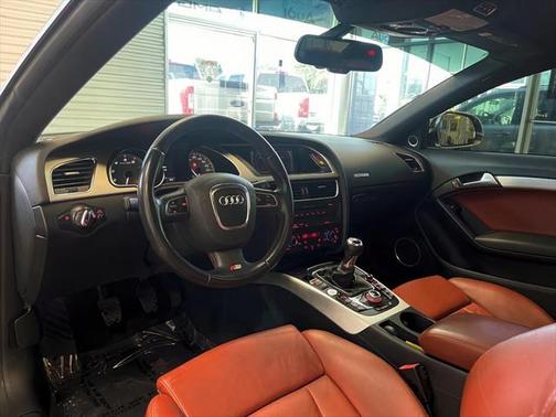 2009 Audi S5
