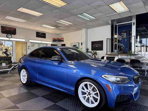 2017 BMW M240 i