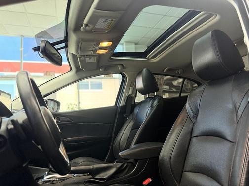 Blue Reflex Mica 2016 Mazda Mazda3 s Grand Touring