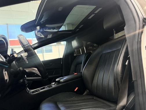 White 2016 Mercedes-Benz CLS-Class