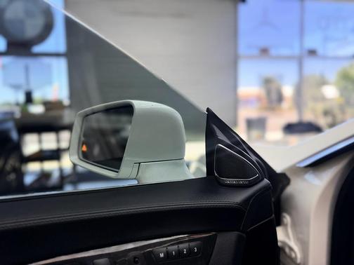 White 2016 Mercedes-Benz CLS-Class