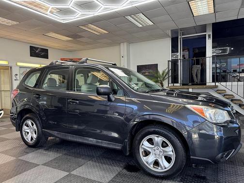 2014 Subaru Forester 2.5i