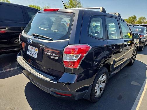 2014 Subaru Forester 2.5i